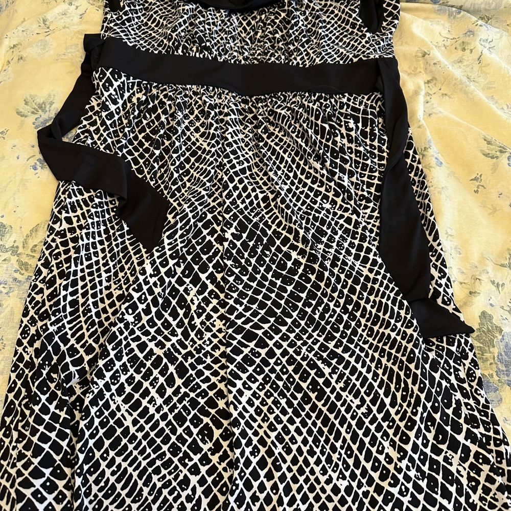 Alfani Black and White Midi Dress